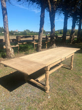 Charger l'image dans la galerie, Table de ferme avec rallonges