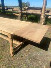 Charger l'image dans la galerie, Table de ferme avec rallonges