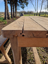 Charger l&#39;image dans la galerie, Ensemble table de ferme et bancs
