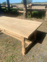 Charger l&#39;image dans la galerie, Table de ferme avec rallonges
