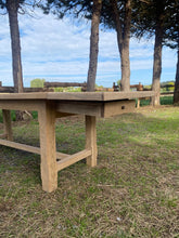 Charger l&#39;image dans la galerie, Table de ferme avec rallonges
