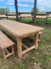 Charger l&#39;image dans la galerie, Ensemble table et bancs de ferme
