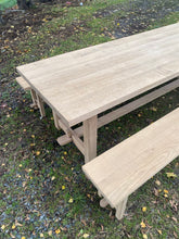 Charger l&#39;image dans la galerie, Ensemble table de ferme et bancs
